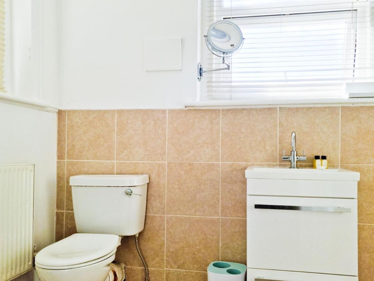 Pass The Keys Wimbledon Hideaway Apartment