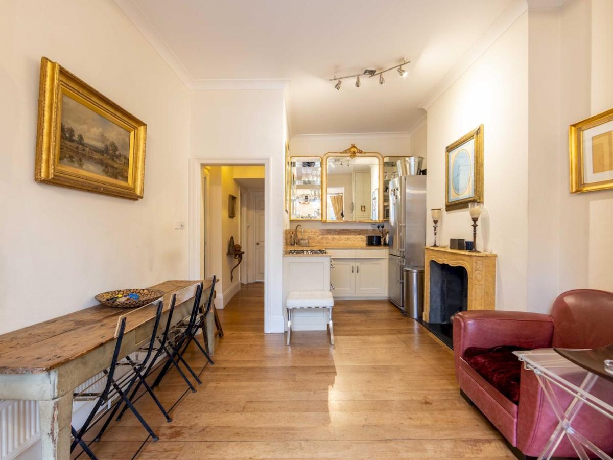Apartment Pass The Keys Split-floors Antique In Portobello Road