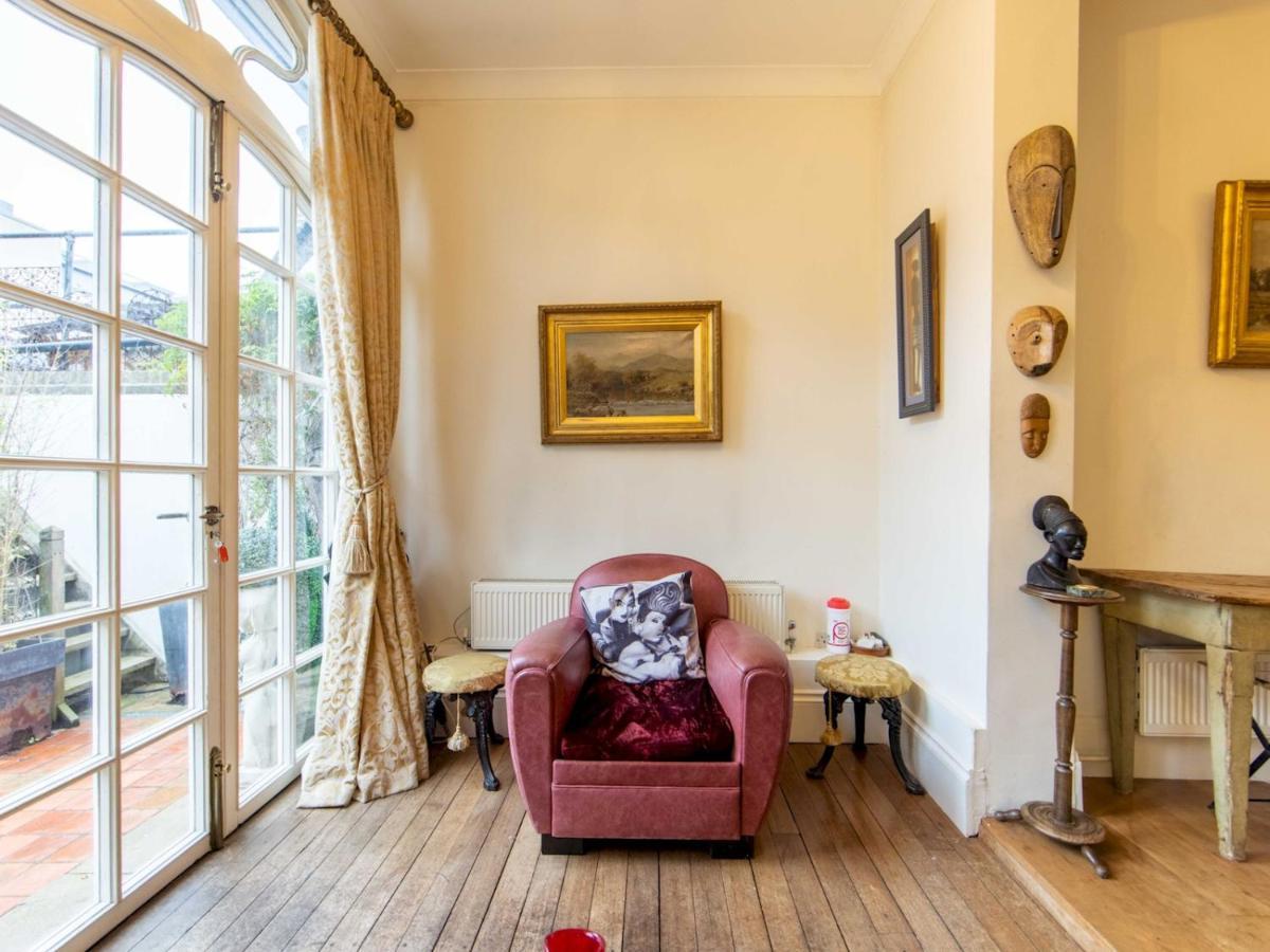 Apartment Pass The Keys Split-floors Antique In Portobello Road