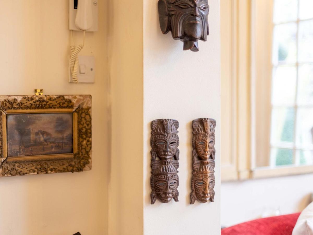 Apartment Pass The Keys Split-floors Antique In Portobello Road *