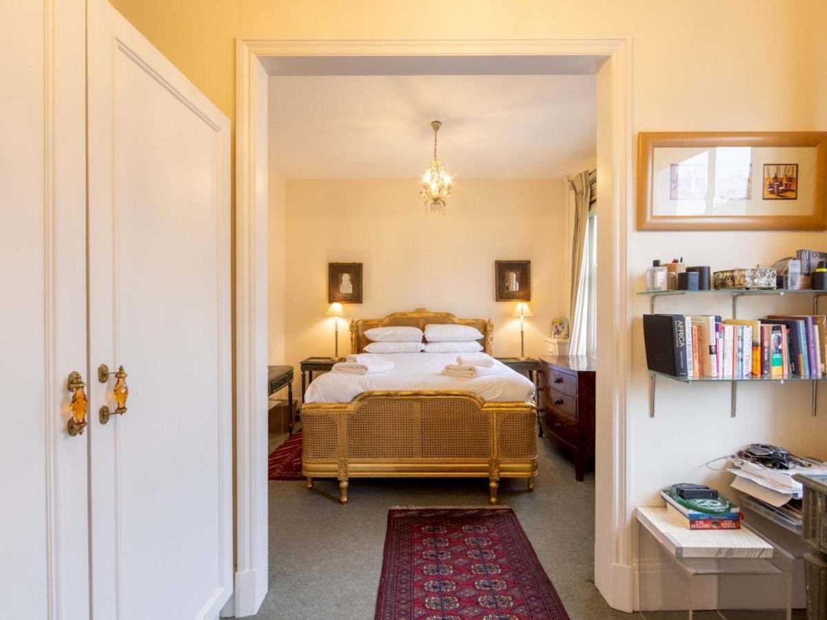 Apartment Pass The Keys Split-floors Antique In Portobello Road