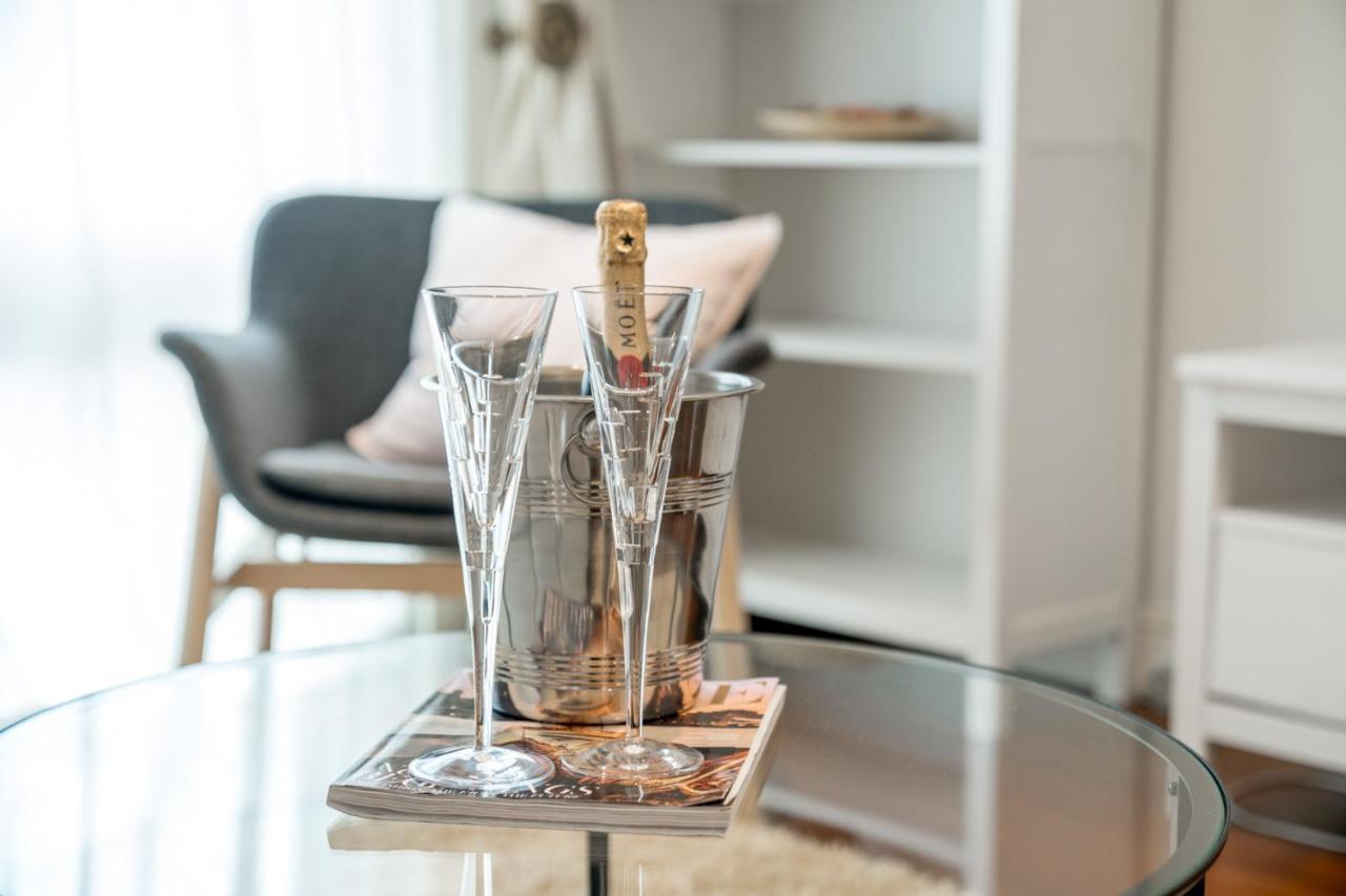Crossharbour Canary Wharf 2 Bed Duplex Appartement