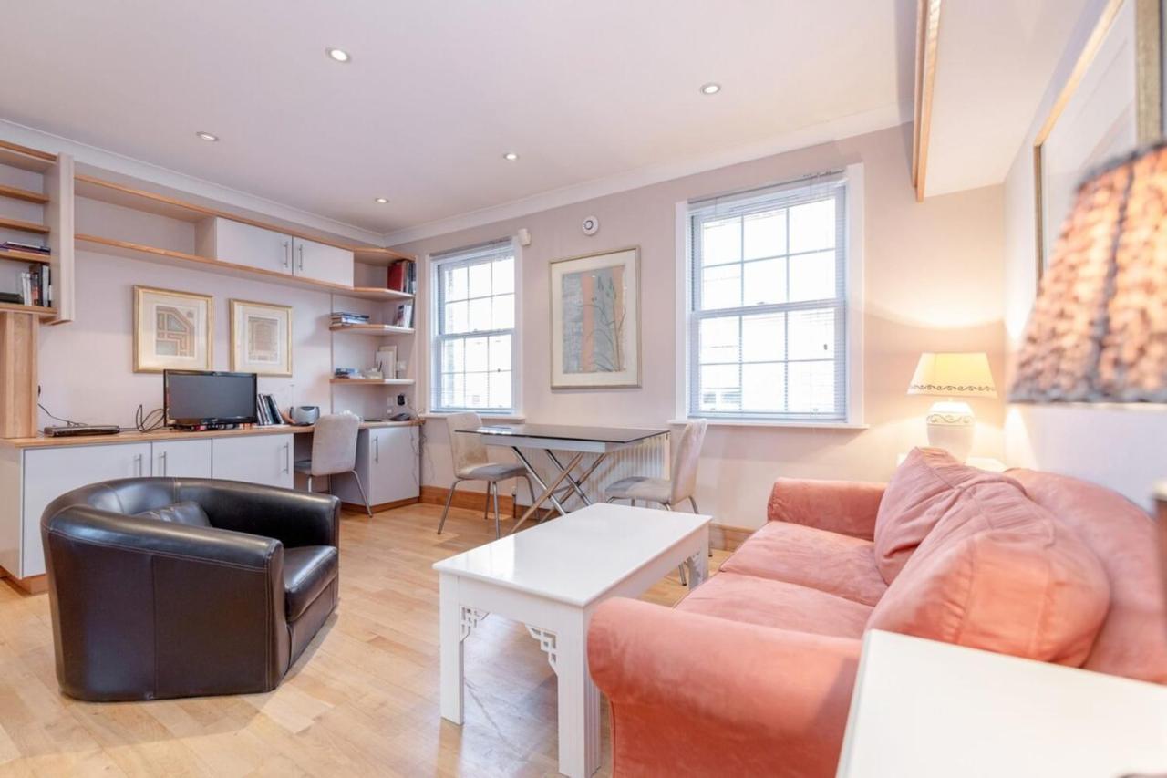 Apartamento Beautiful Spacious 1bd Flat In Victoria
