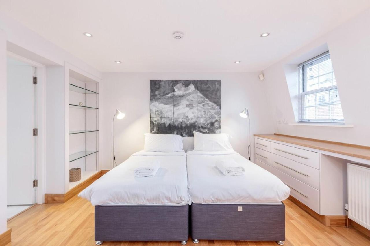 Beautiful Spacious 1bd Flat In Victoria *