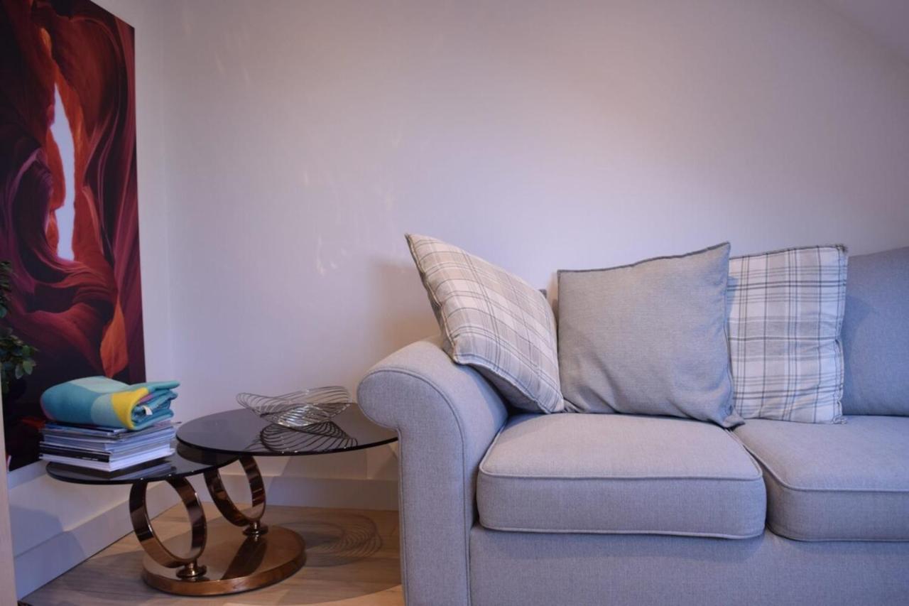Stylish 2 Bed In West Hampstead Londres