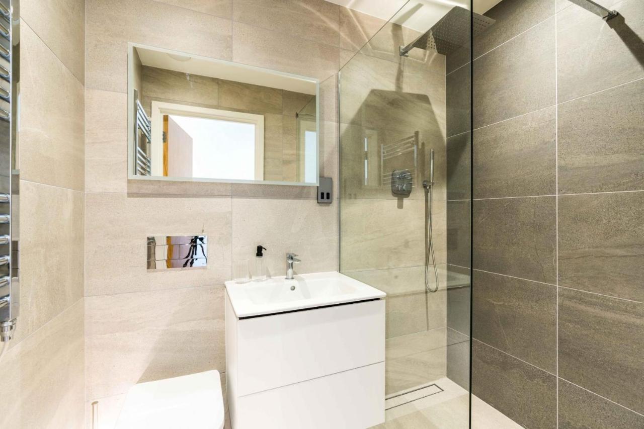 Luxury 2bd Flat Wterrace And Amazing Views Appartement Londen