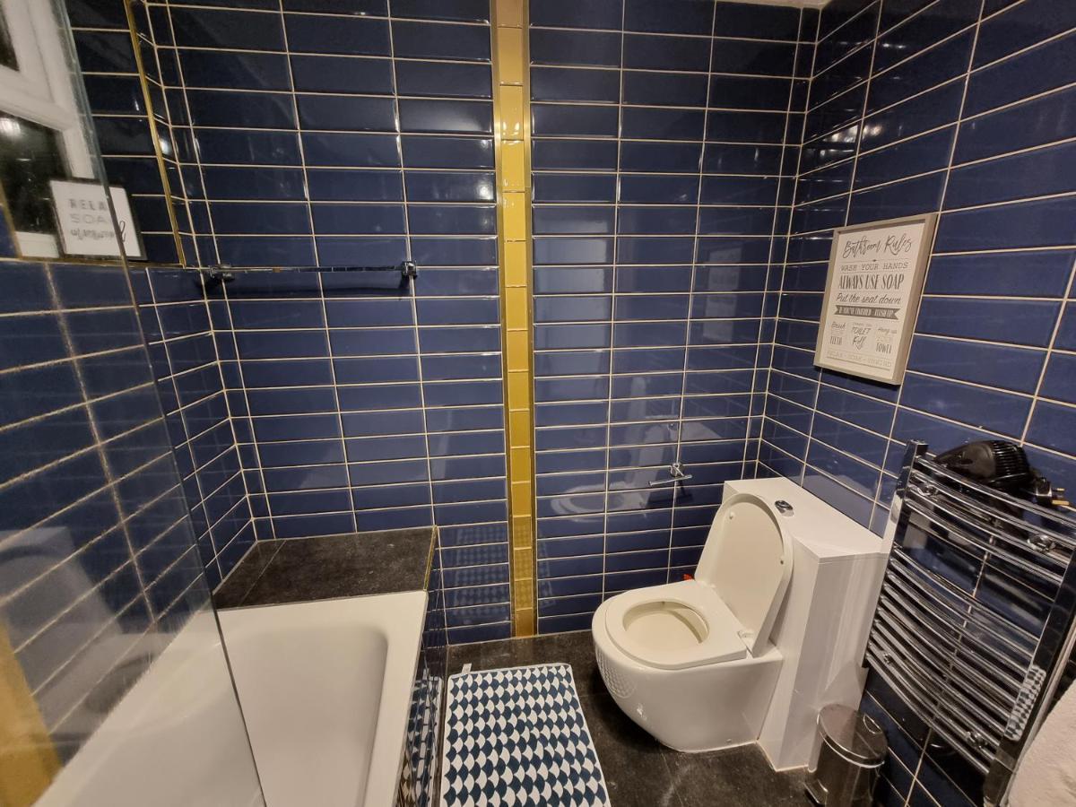 Spacious & Central Park Ground Floor Flat Apartamento Londres