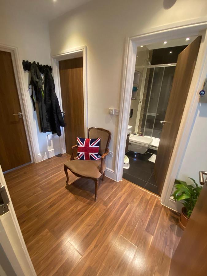 Notting Hill Next Door Bedroom In The Share Flat Guest house
