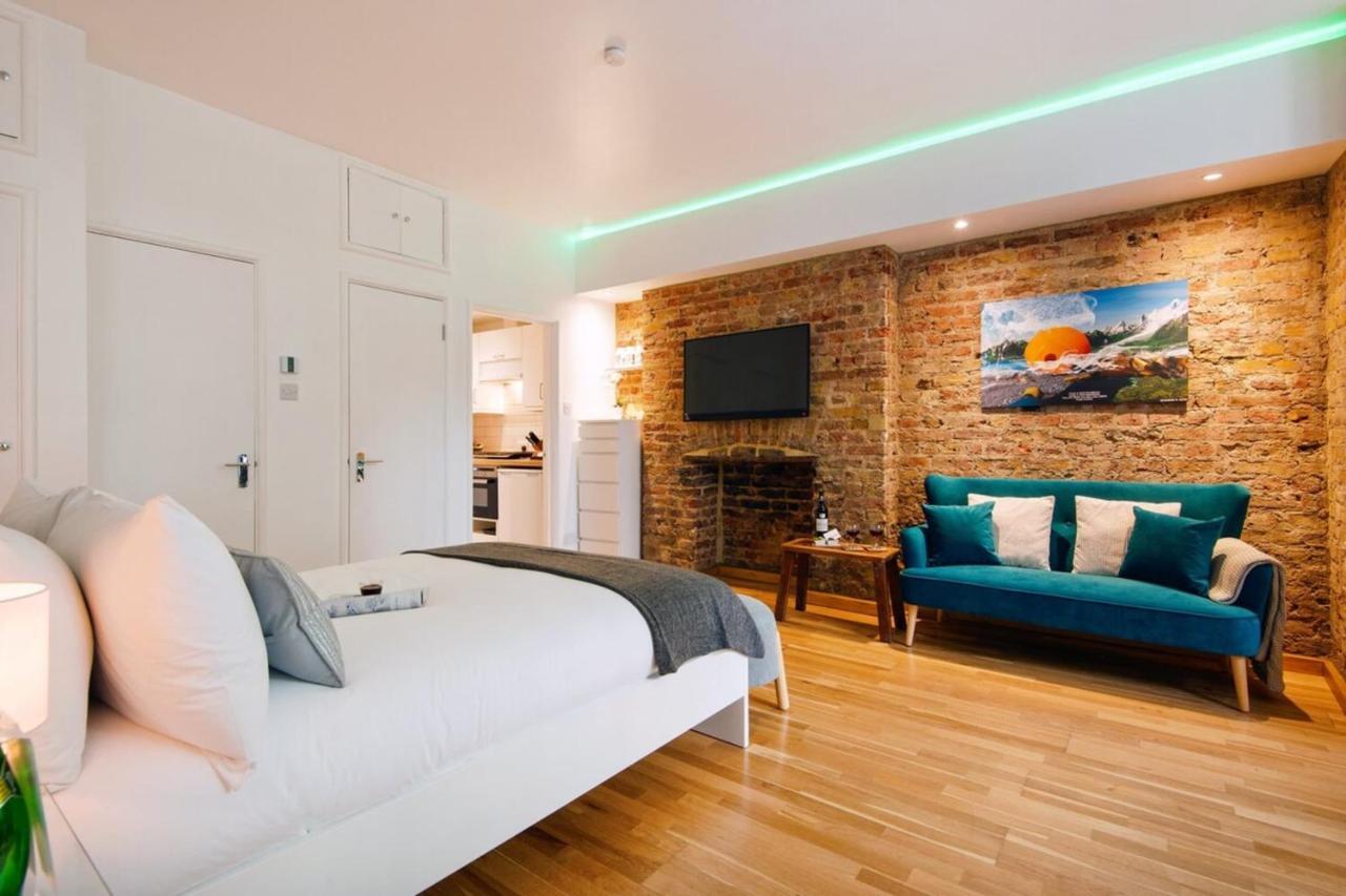 The Lovely Longridge Road Apartamento Londres