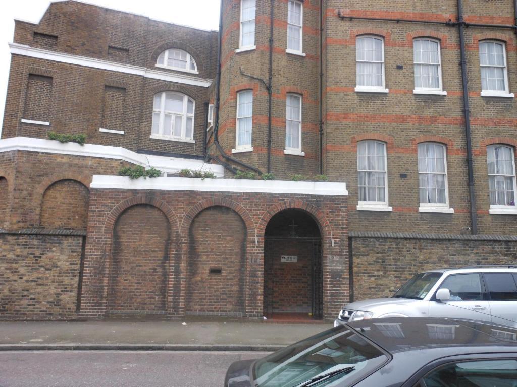 Silkhouse Guest house 2*