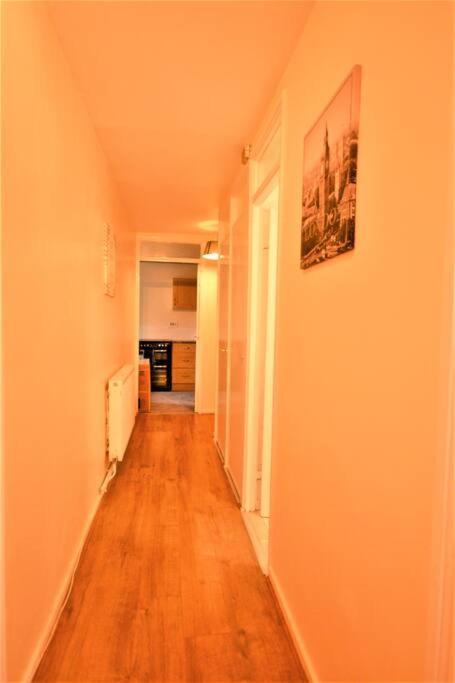 Appartement Spacious 2bedroom With Patio By Excel Centre