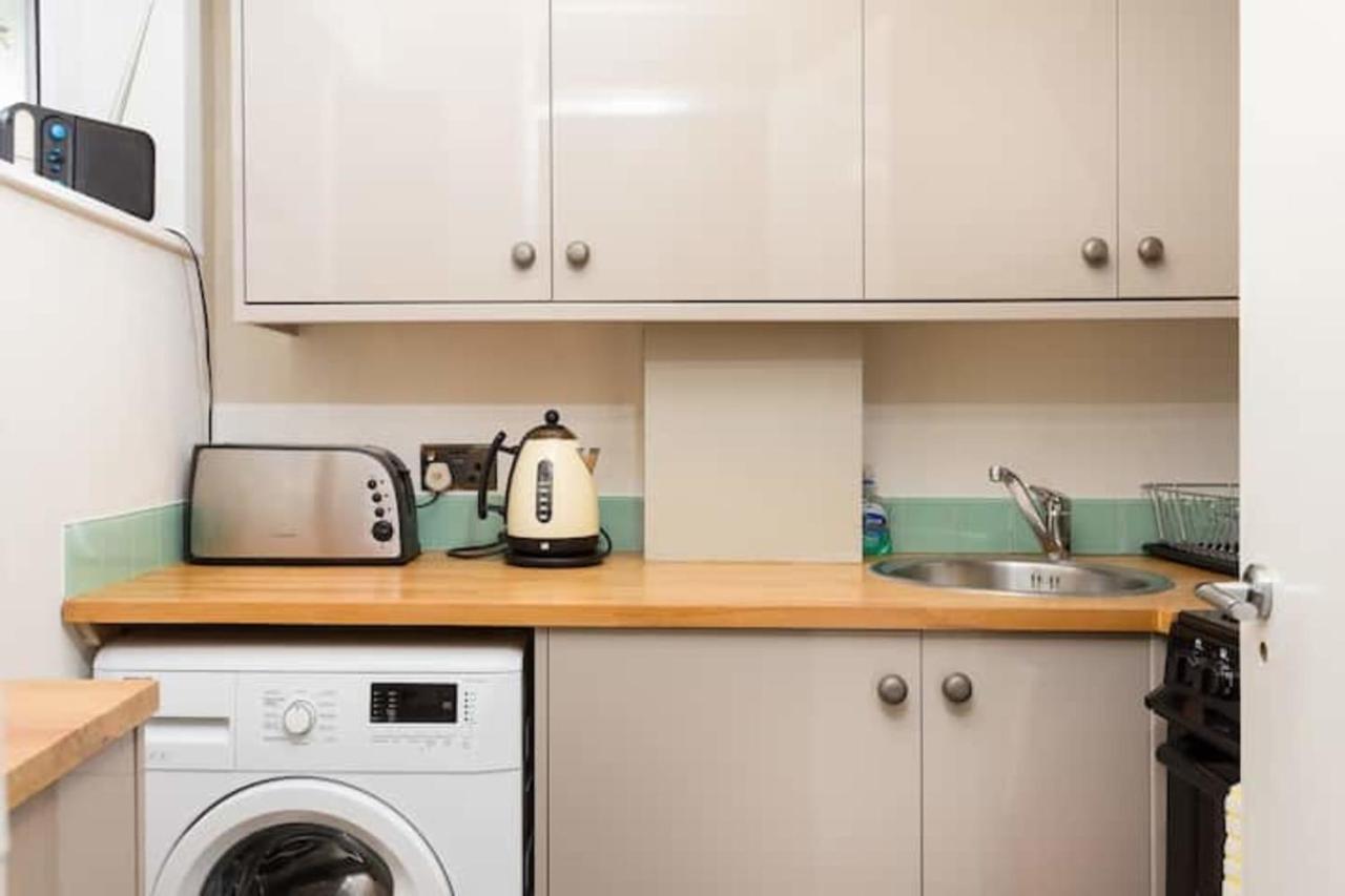 Modern 2 Bedroom In Zone 1 Apartamento Londres