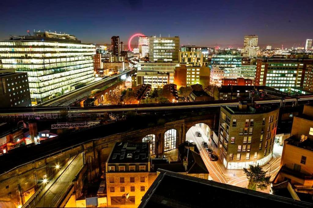 Apartment Chic And At Chapter South Bank In *