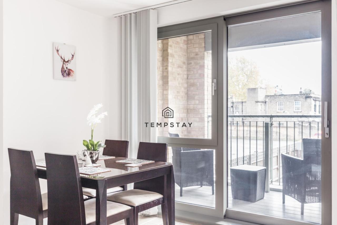 Modern Private -balcony-tube Station Apartamento *