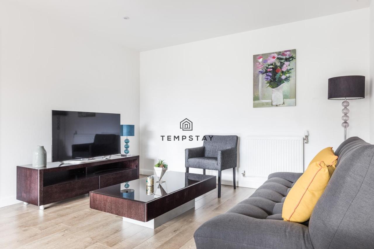 Apartamento Modern Private -balcony-tube Station