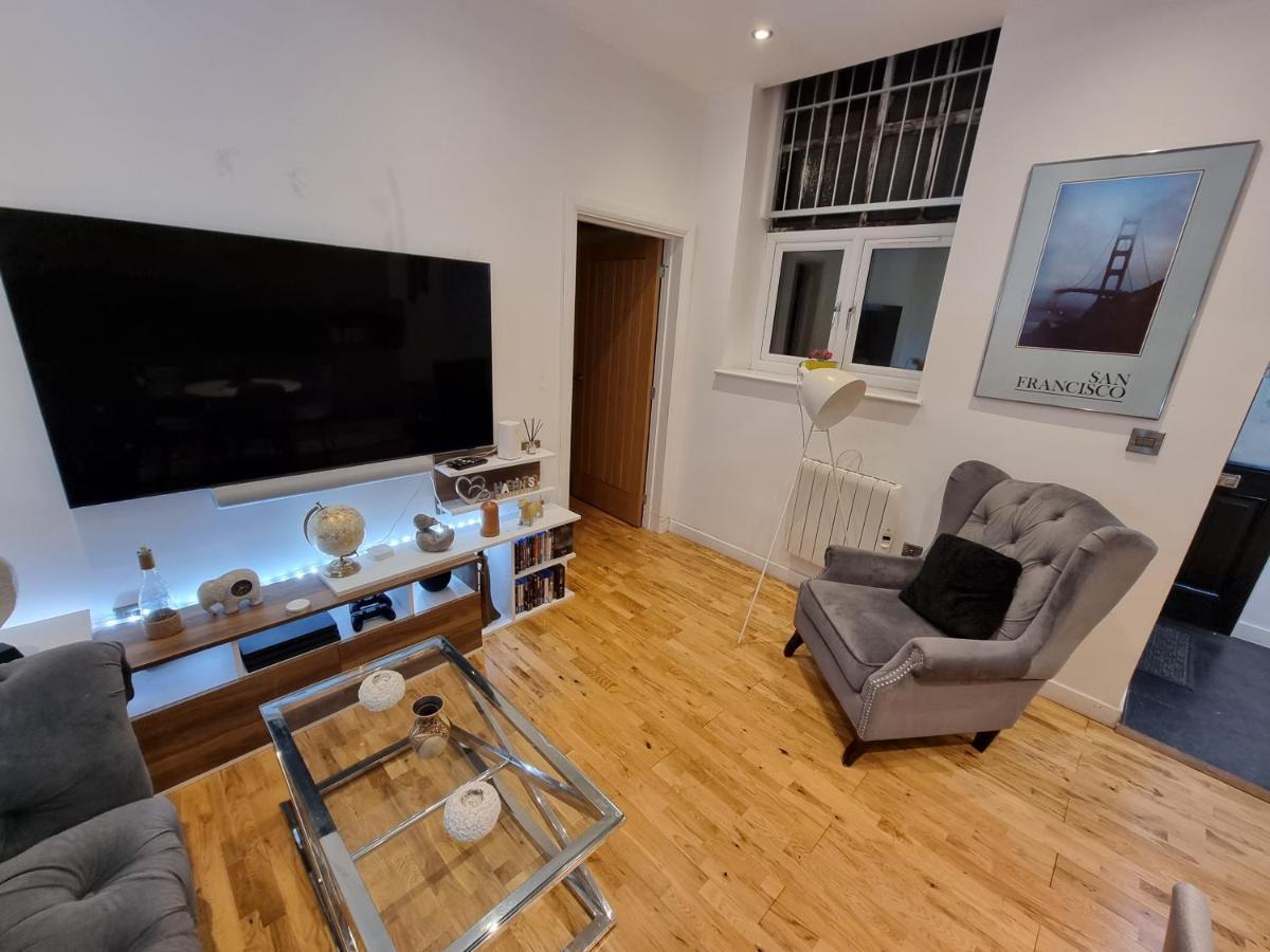 Apartamento Spacious & Central Park Ground Floor Flat