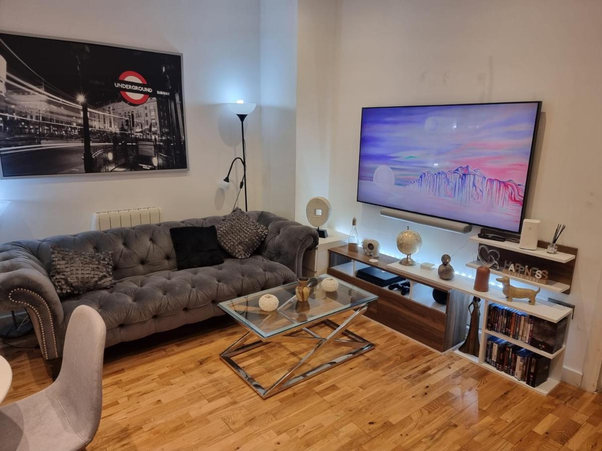 Spacious & Central Park Ground Floor Flat * Londres