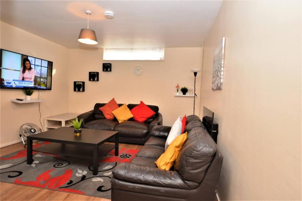 Appartement Spacious 2bedroom With Patio By Excel Centre Londres