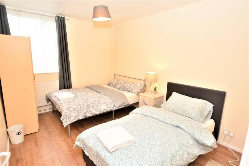 Spacious 2bedroom With Patio By Excel Centre Appartement