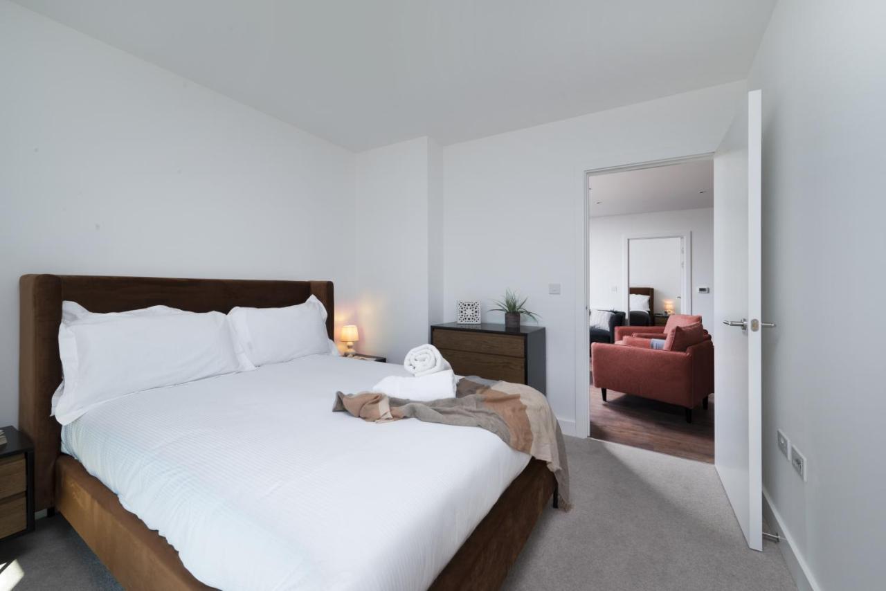Modern And At Barking Wharf In Appartement Londres