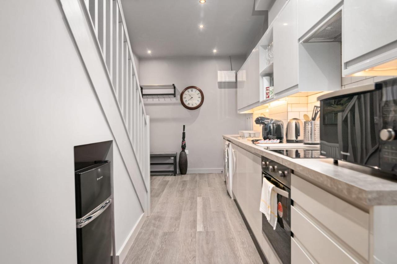 Lovely 2-bed - Hosted By Guestready Hébergement de vacances *