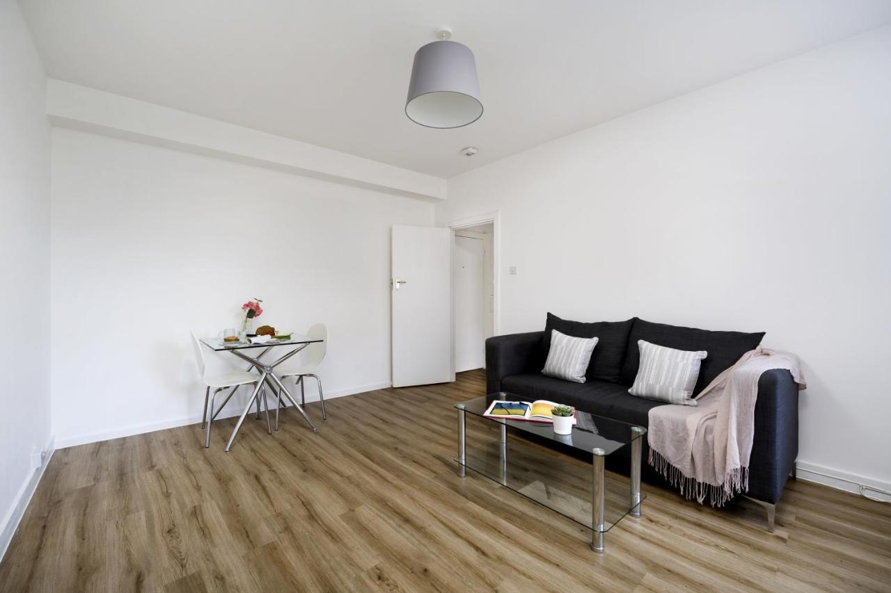 Riverside Accommodation In Pimlico - London Londres