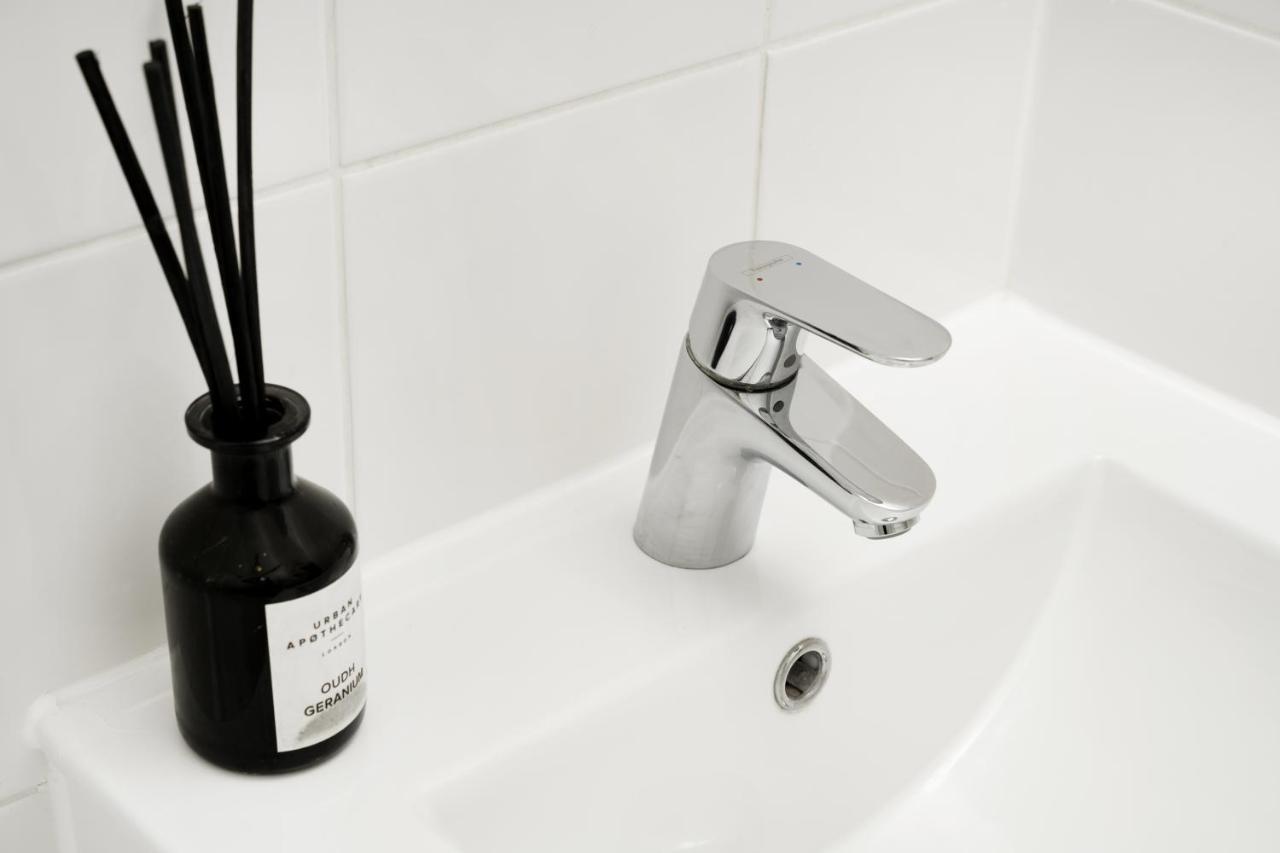 Riverside Accommodation In Pimlico - London Londres