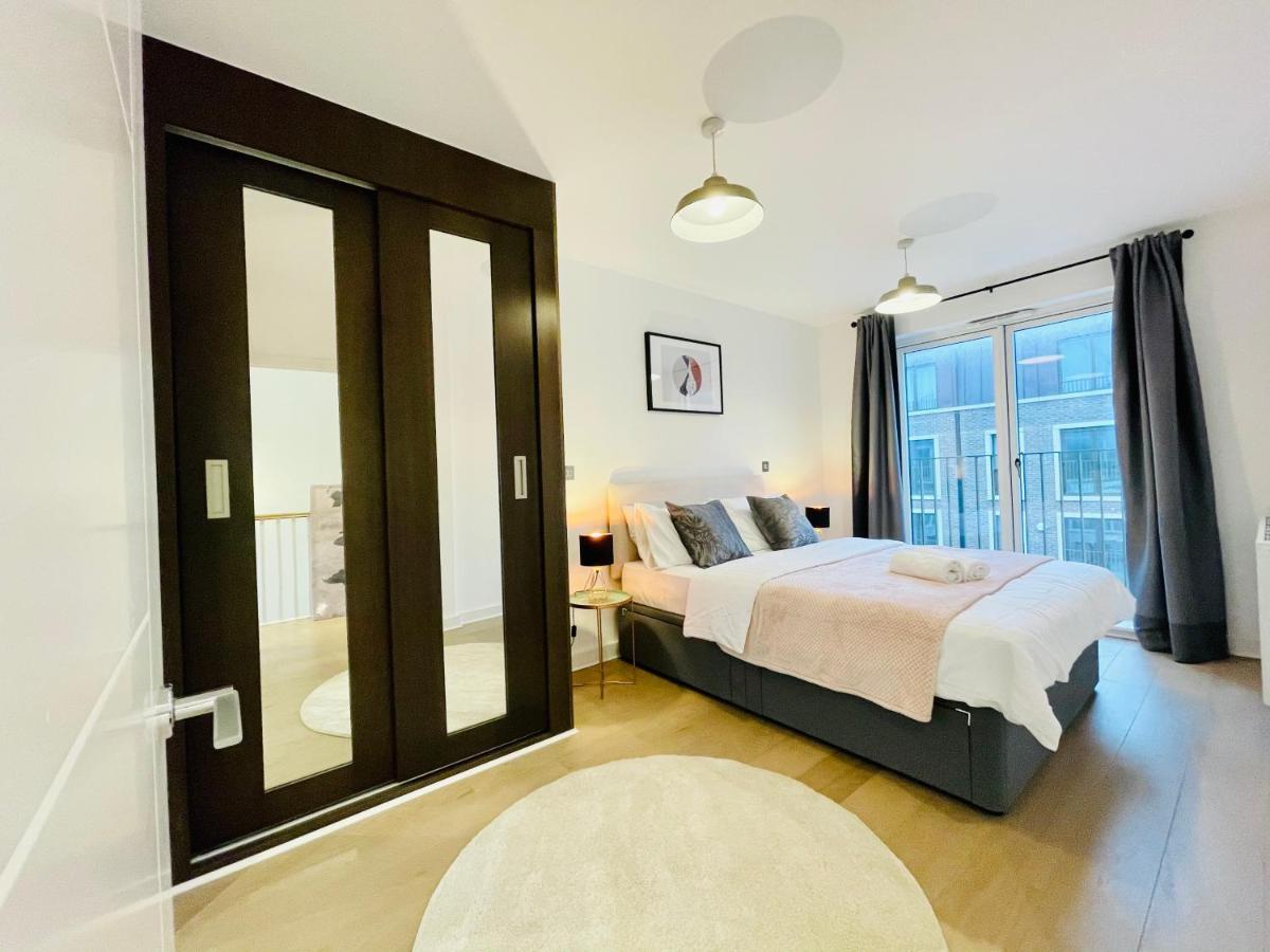 Olympic Family Home, With Own Garden Bliss * Londres