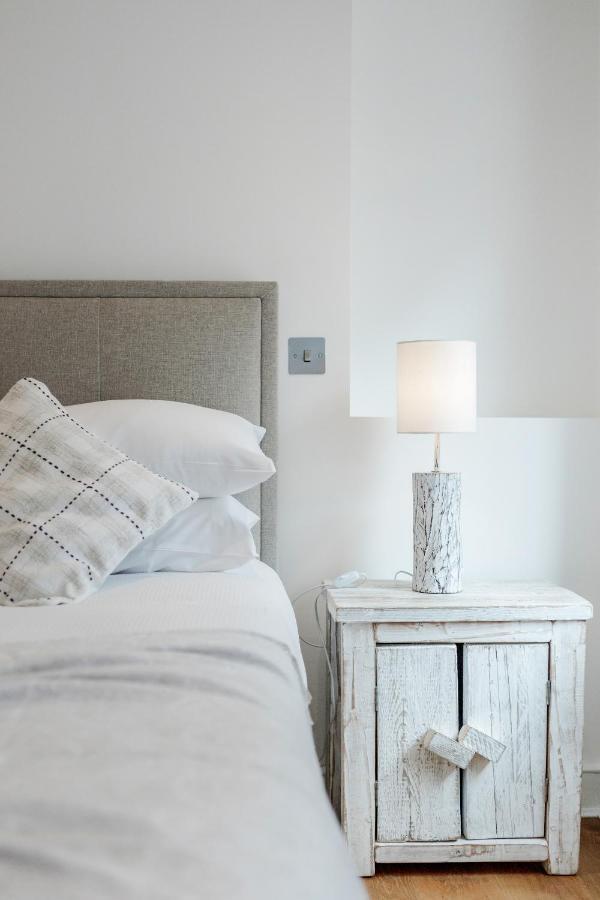The White Near Kensington High St Appartement *