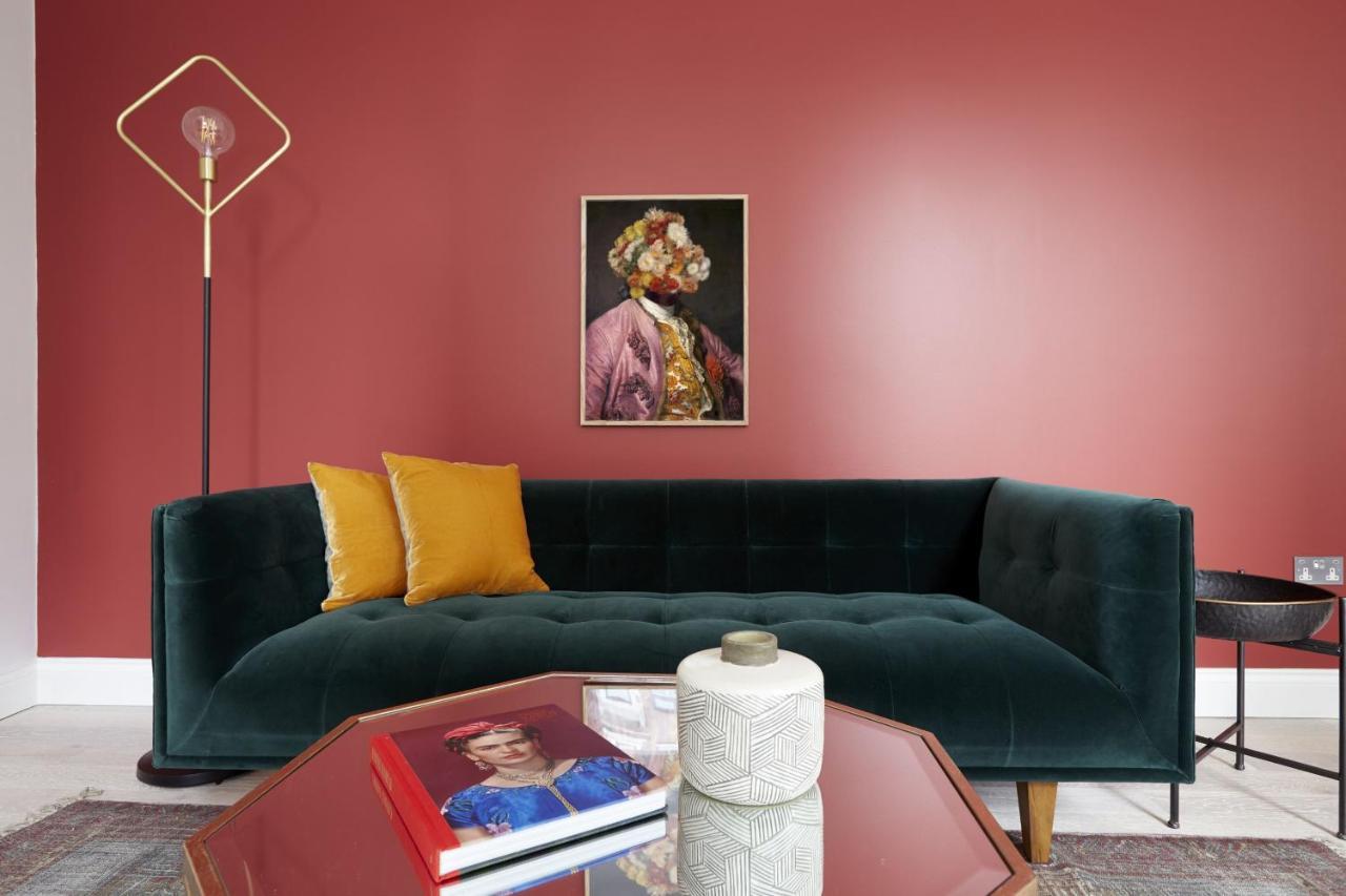 3vh Virginia House, 31 Bloomsbury Way By Living * Londres