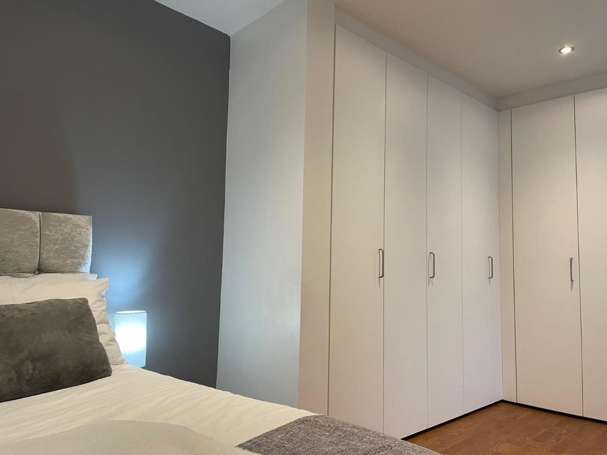 Fabulous One Bedroom Apartment Soho Londres