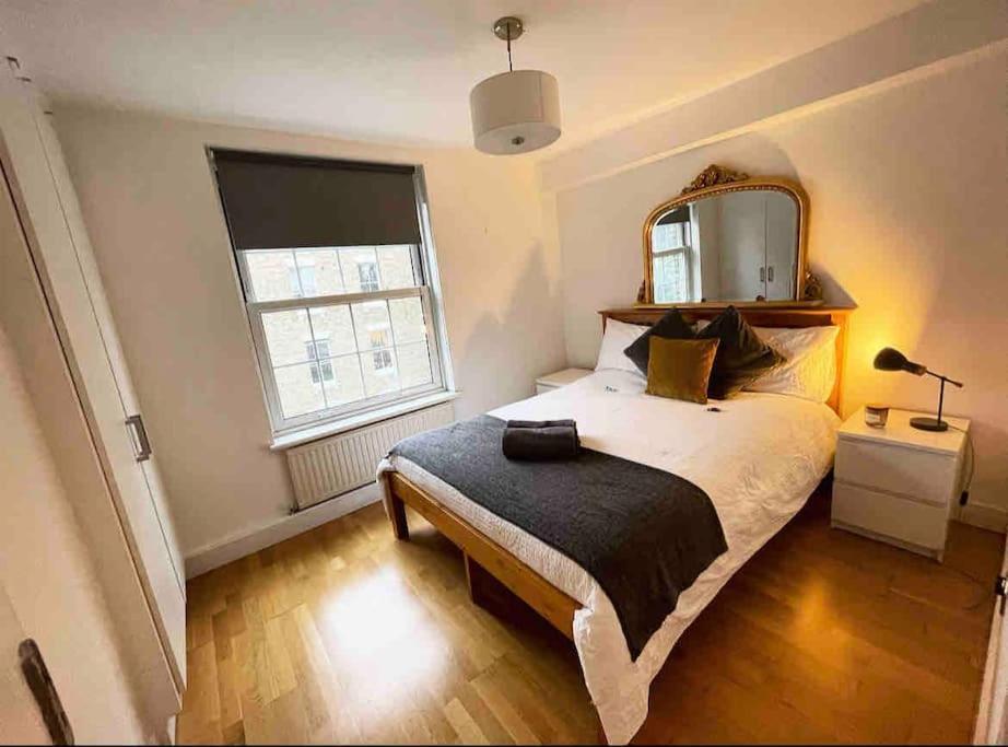 Appartement Specious 2 Bedroom Flat - Zone 1