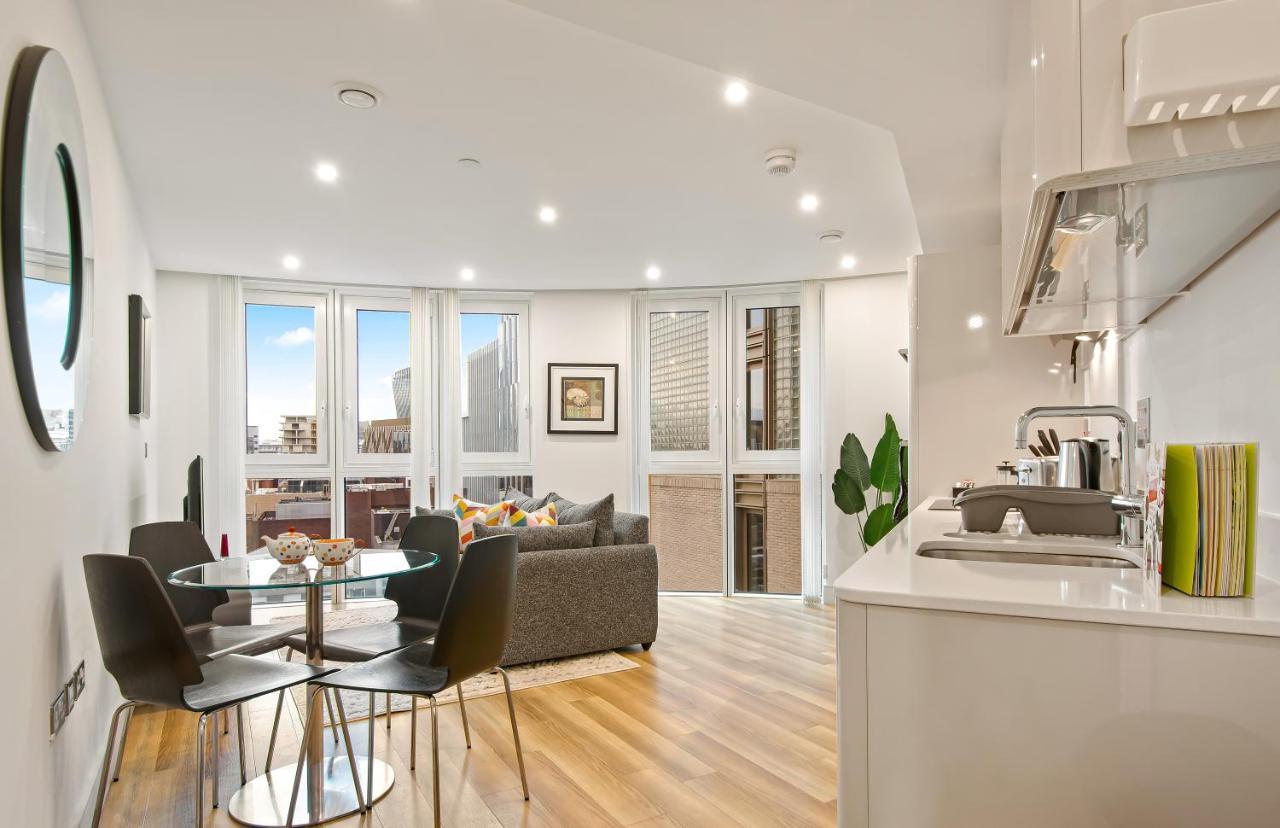 Mysquare One Bedroom In Aldgate Apartment