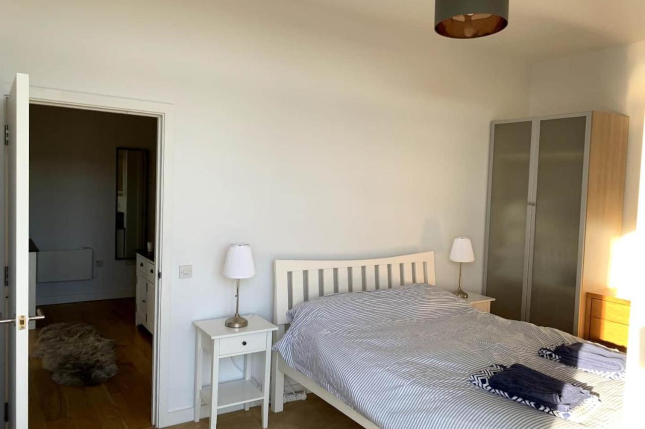 Stylish 2 Bedroom Apartamento *