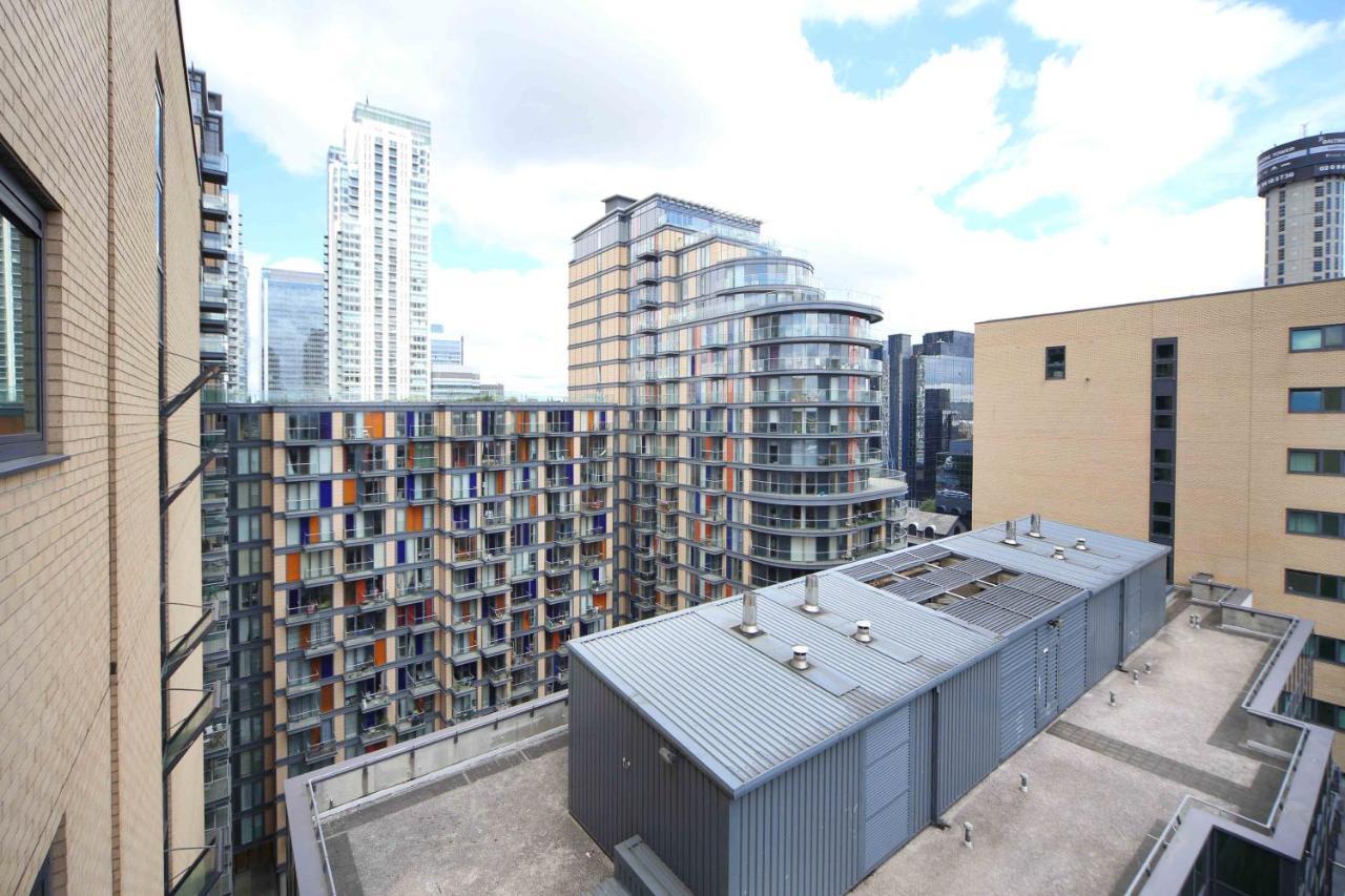 Lovely 2 Bedroom With Amazing Views In E14 * Londres