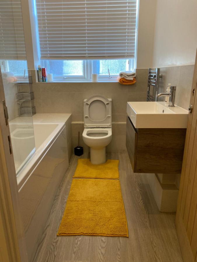 Spacious 2 Bedroom In Woolwich Arsenal * Londen
