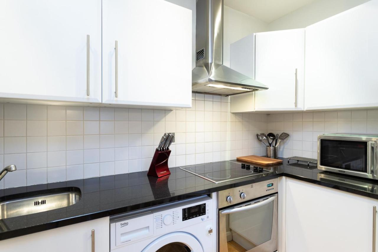 Apartment Groveland Court 1 *
