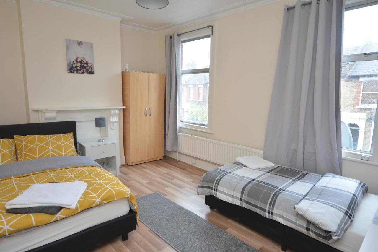 Cheerful 4 Bedroom House In Greater