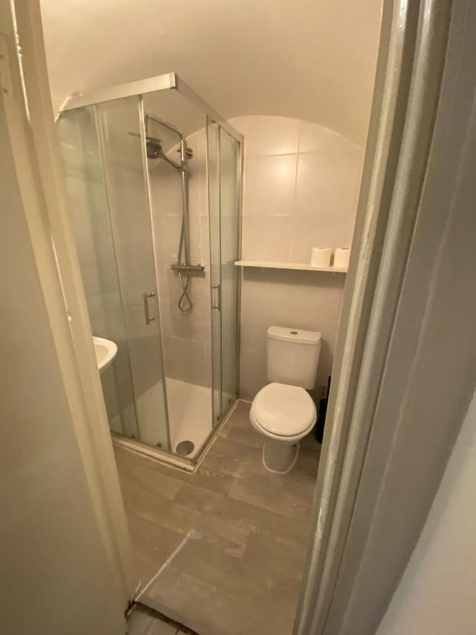 Apartment F24- Basement Single Studio Near Paddington