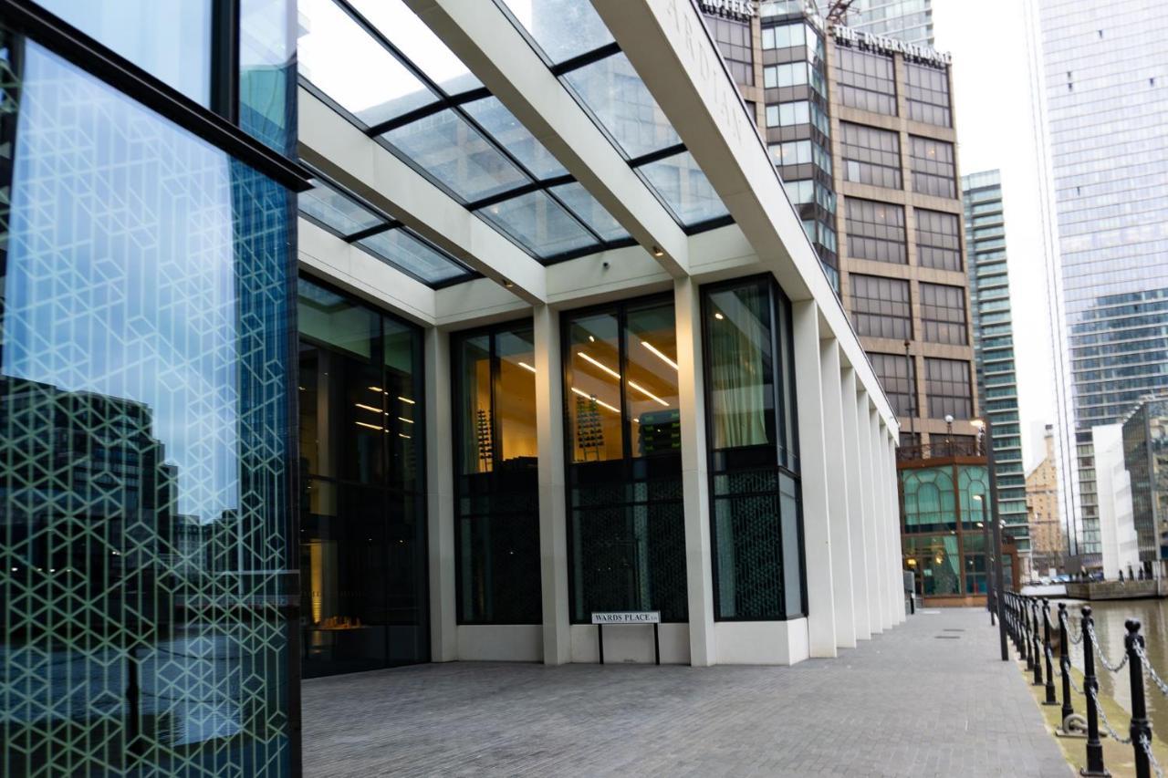 Luxury Balcony Apartment, Canary Wharf Appartement *