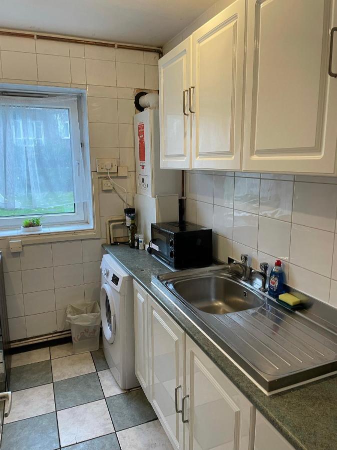 Centrally Located 2- Bedroom Apartment With Garden London