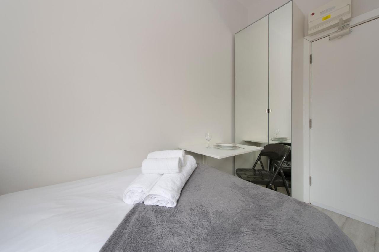 Fabulous In Superb Location * Londres