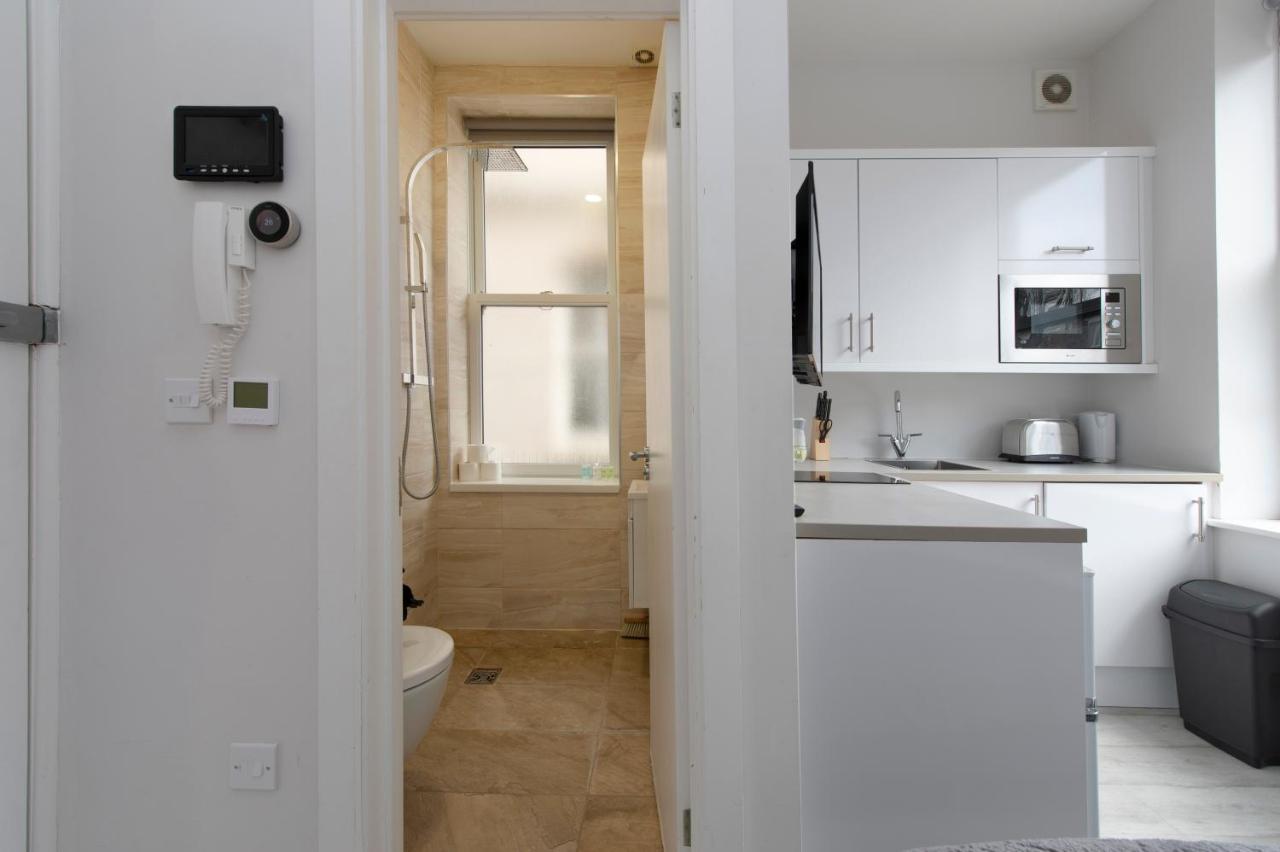 Fabulous In Superb Location Appartement *
