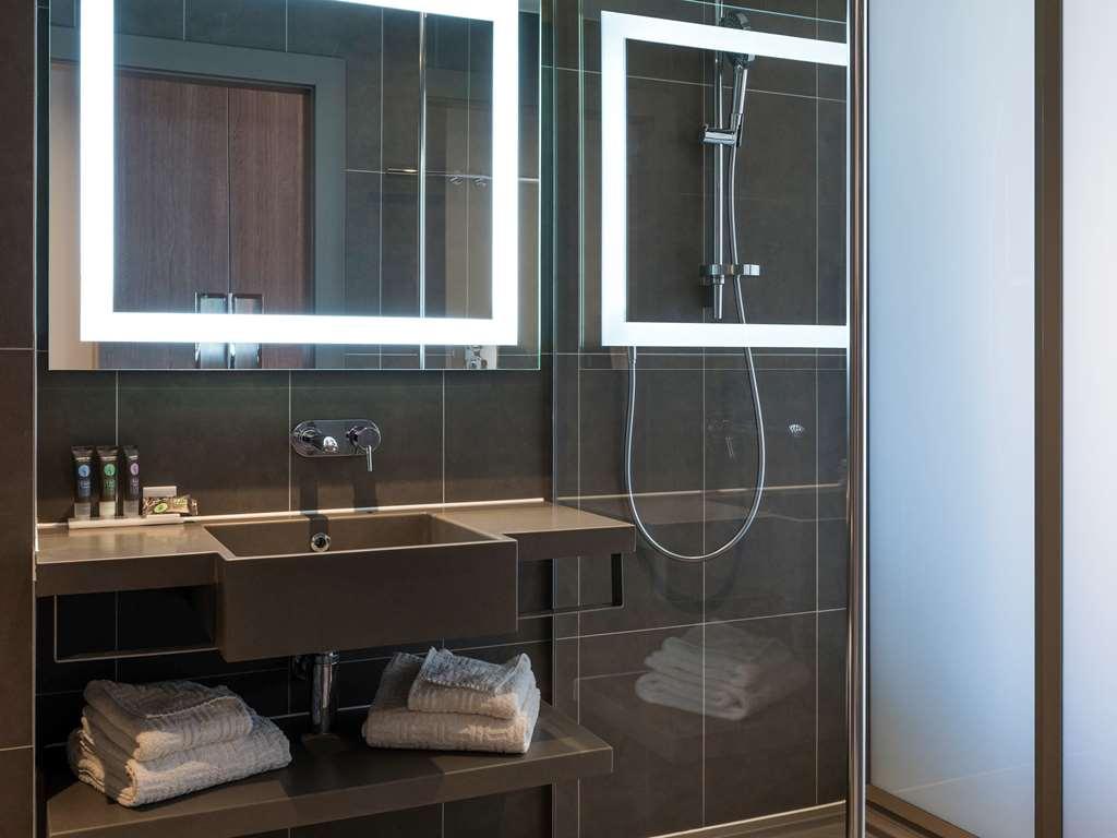 Novotel Heathrow Airport T1 T2 And T3 4* Londres