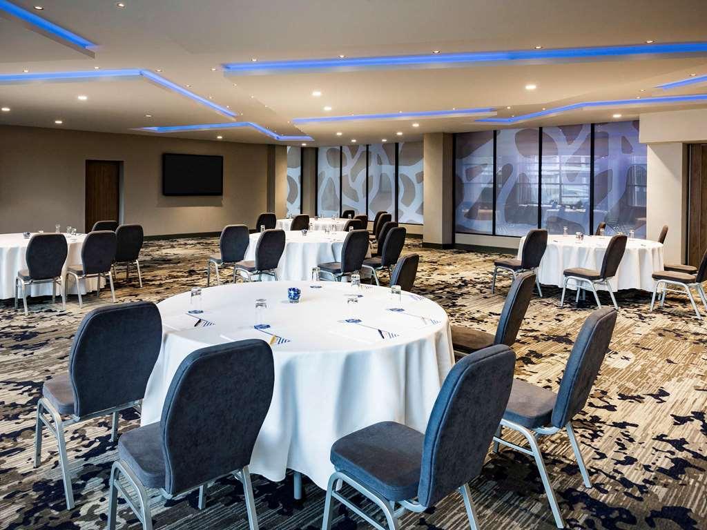 Novotel Heathrow Airport T1 T2 And T3 Londres