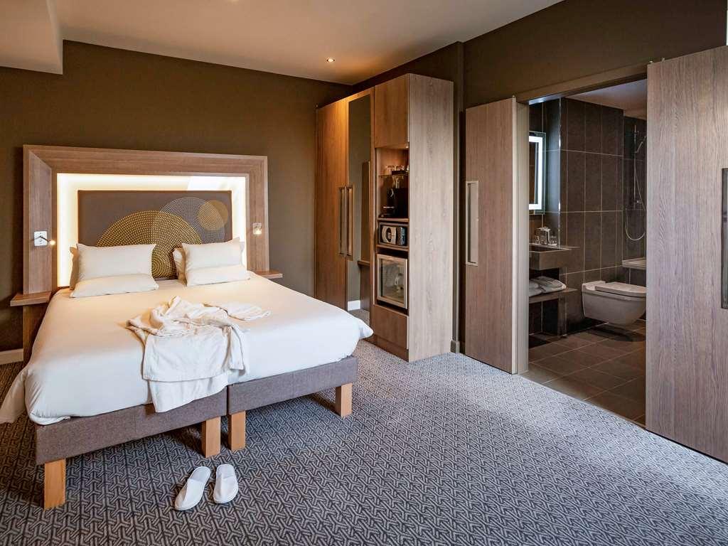 Hotel Novotel Heathrow Airport T1 T2 And T3 4*
