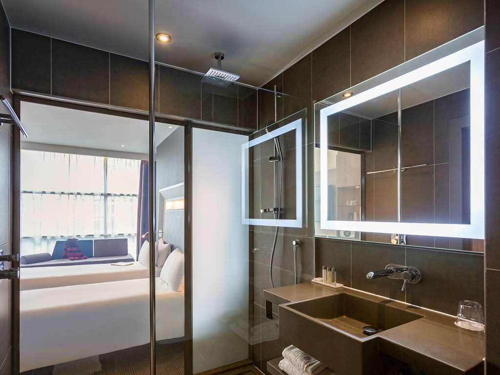 Hotel Novotel Heathrow Airport T1 T2 And T3 4*