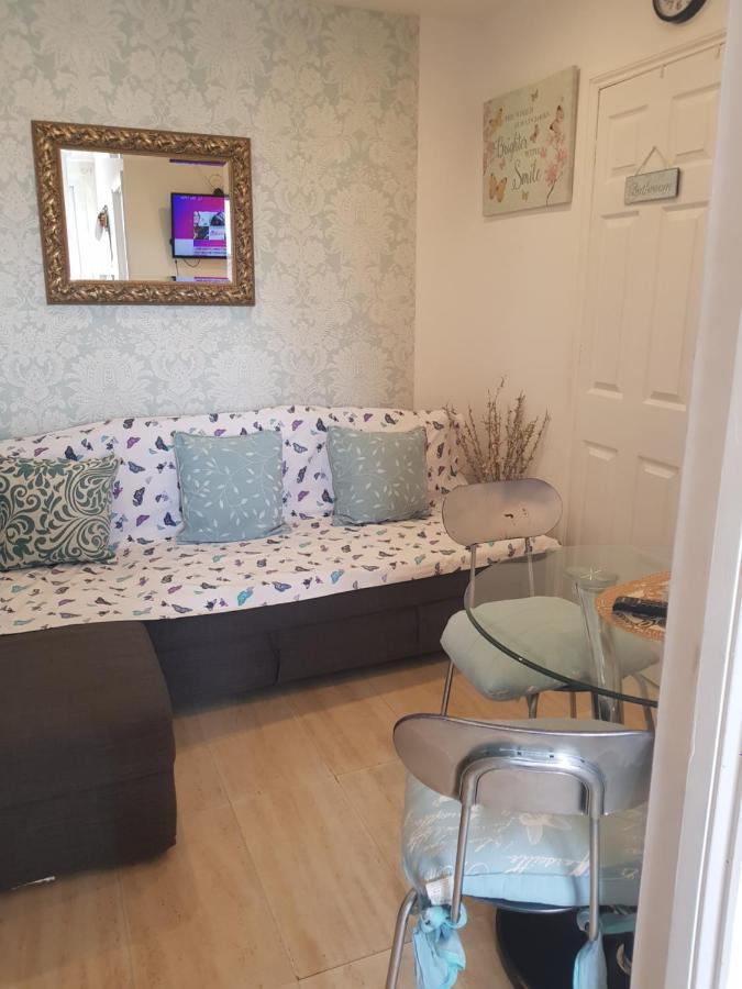 Marahanata Jadwin 1 Beautiful 1 Bed Flat Appartement *