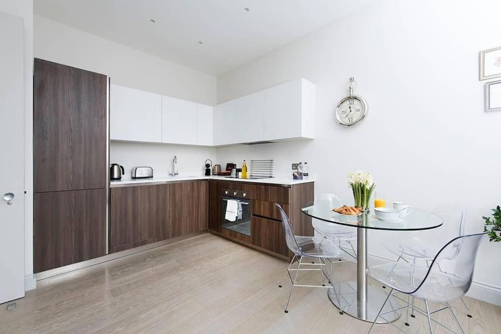 Apartamento Recently Redecorated Bright 1br Near Shepherds Bush With Parking Soa
