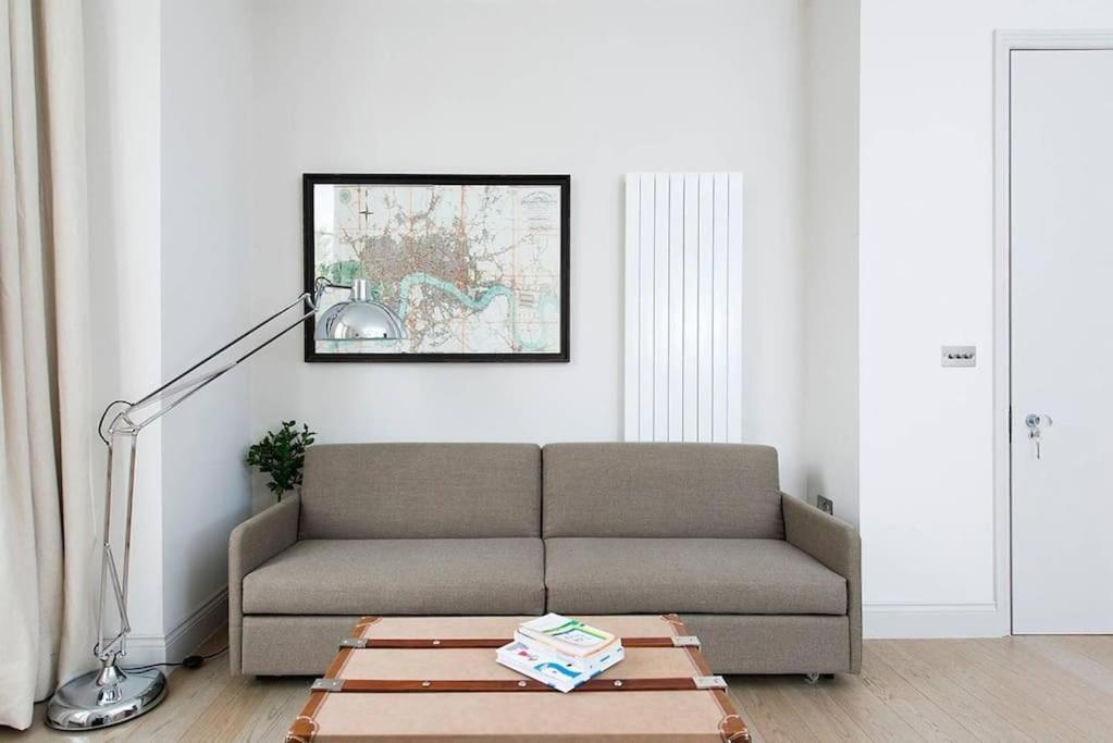 Apartamento Recently Redecorated Bright 1br Near Shepherds Bush With Parking Soa Londres